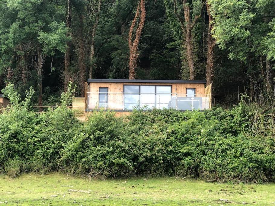 The Rhossili Bay Secret Villa Swansea Exterior photo